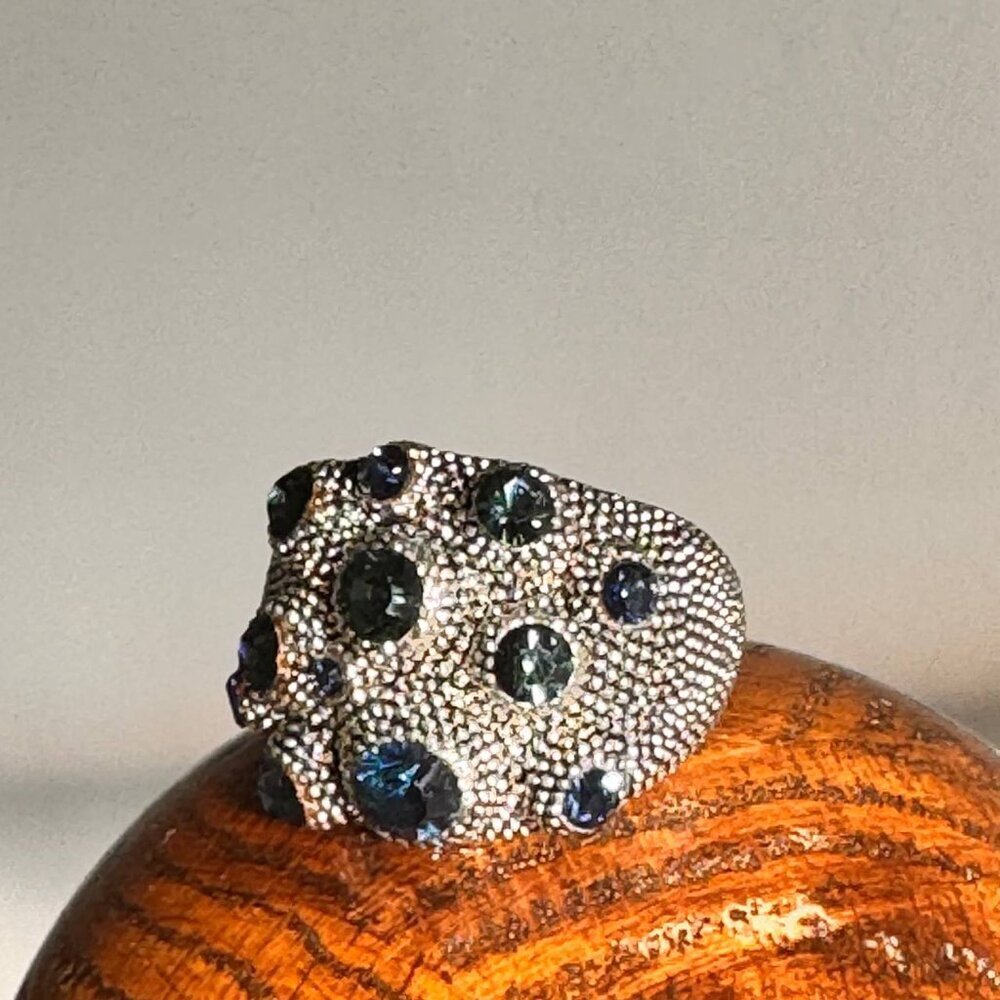 Vintage Custom Silver Tone Textured Statement Ring with Blue Stones - Size 7 - Picture 3 of 7